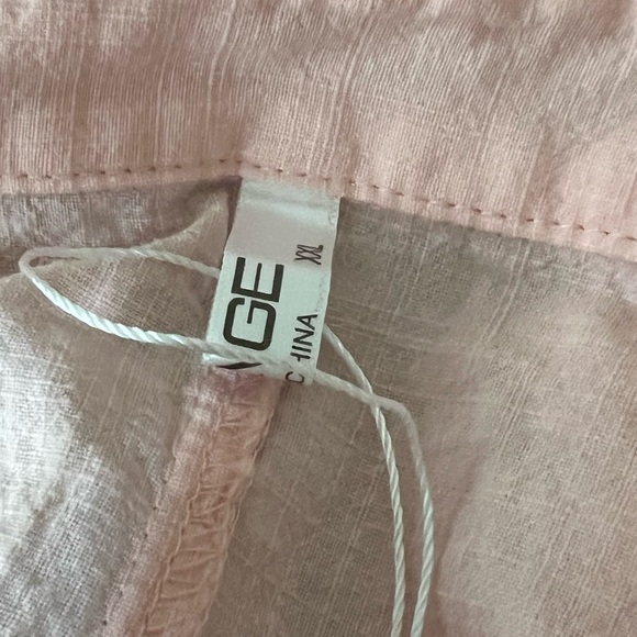 Orange Tunic with Collared Neckline and Flowy Silhouette - Picture 4 of 4